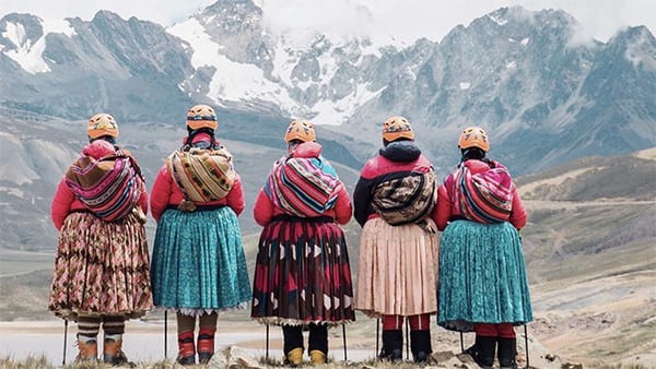 Las cholitas Trepadoras de Bolivia