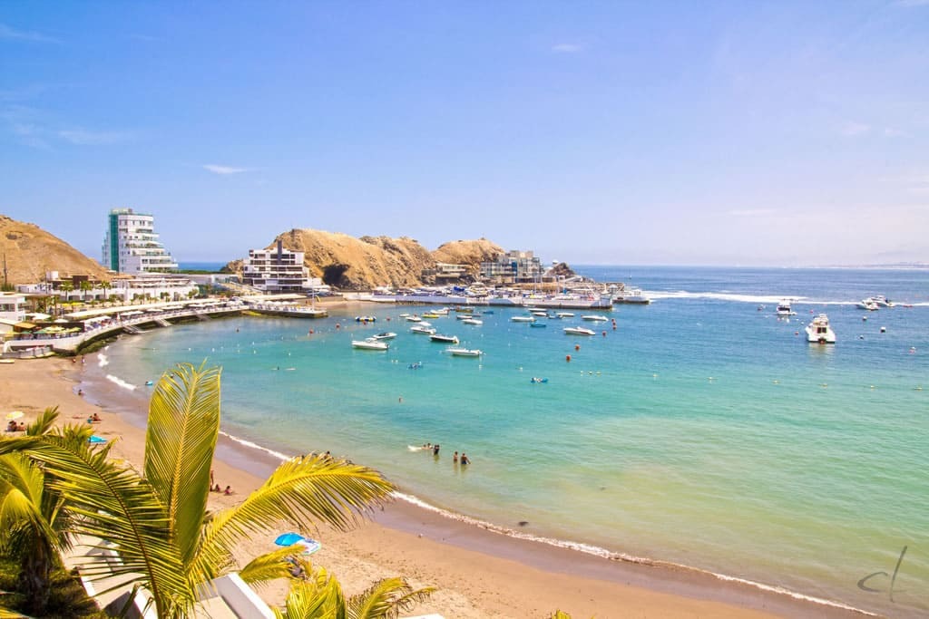 Caballeros beach Peru